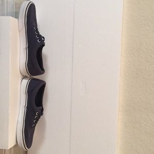 Navy blue vans